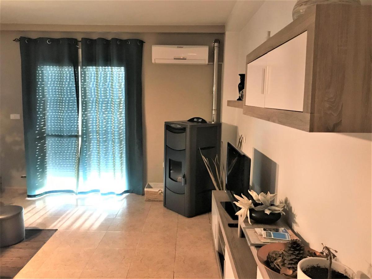 Apartamento Junto Al Rio En Entrada Ruta Cahorros Monachil Bagian luar foto